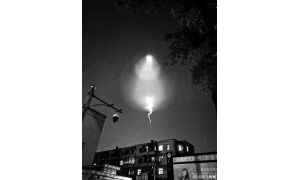 华北多地夜空现不明飞行物 中科院：ufo系航迹夜