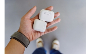 AirPods Pro 的亮点在于改进的音质以及新的通透模