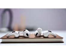 尽管 AirPods 出货量暴跌，但苹果在无线音频市场